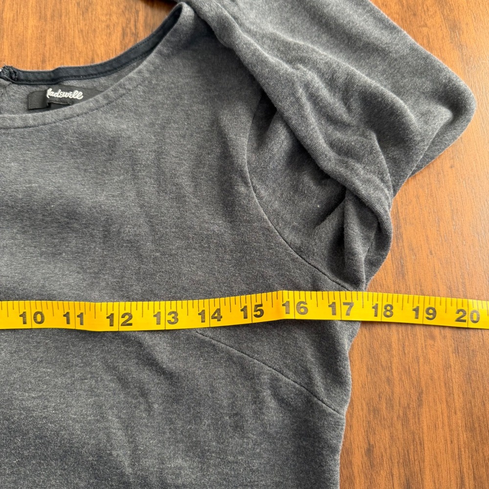 Madewell Gray Bell Sleeve Shift Dress Heather Knit S Minimalist Neutral Office - Picture 6 of 9
